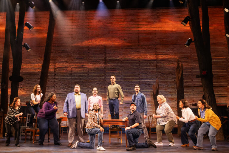 Touring Cast of COME FROM AWAY 2023 Credit Matthew Murphy for MurphyMade_0006